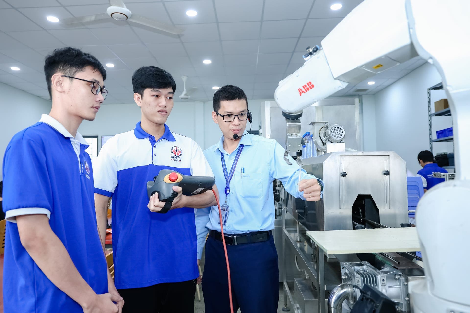 Trung tâm đào tạo xuất sắc